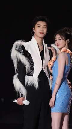 爱吃米饭的大白