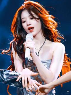 莎头.果神🍟 舒华