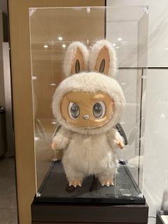 查理