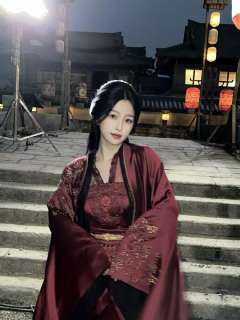 虞书欣Esther