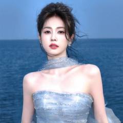 愛吃曲奇的鹿鹿 互关