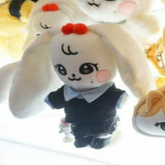 只卖真卡的小圆酱